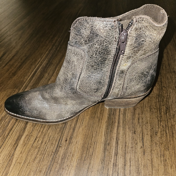Diba True Womans Cool Wind Ankle Boots Leather Size 7.5m Charcoal Distressed - Picture 3 of 7